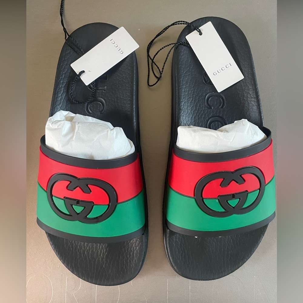GUCCI Interlocking G slide sandal. Womens size 10 (40)